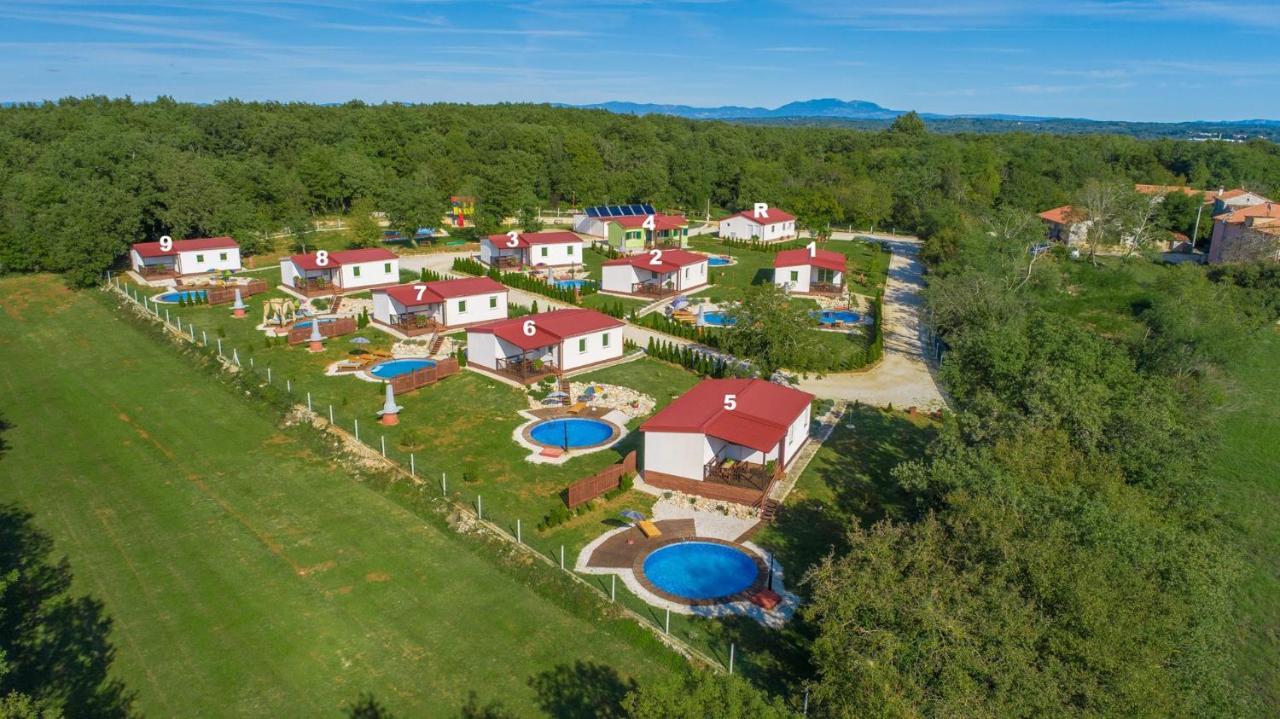 Holiday Park Village Jelovci Kringa ภายนอก รูปภาพ