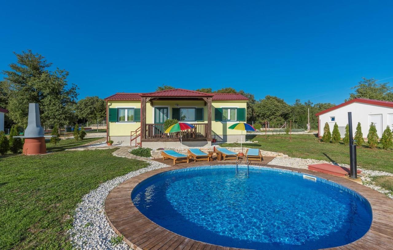 Holiday Park Village Jelovci Kringa ภายนอก รูปภาพ