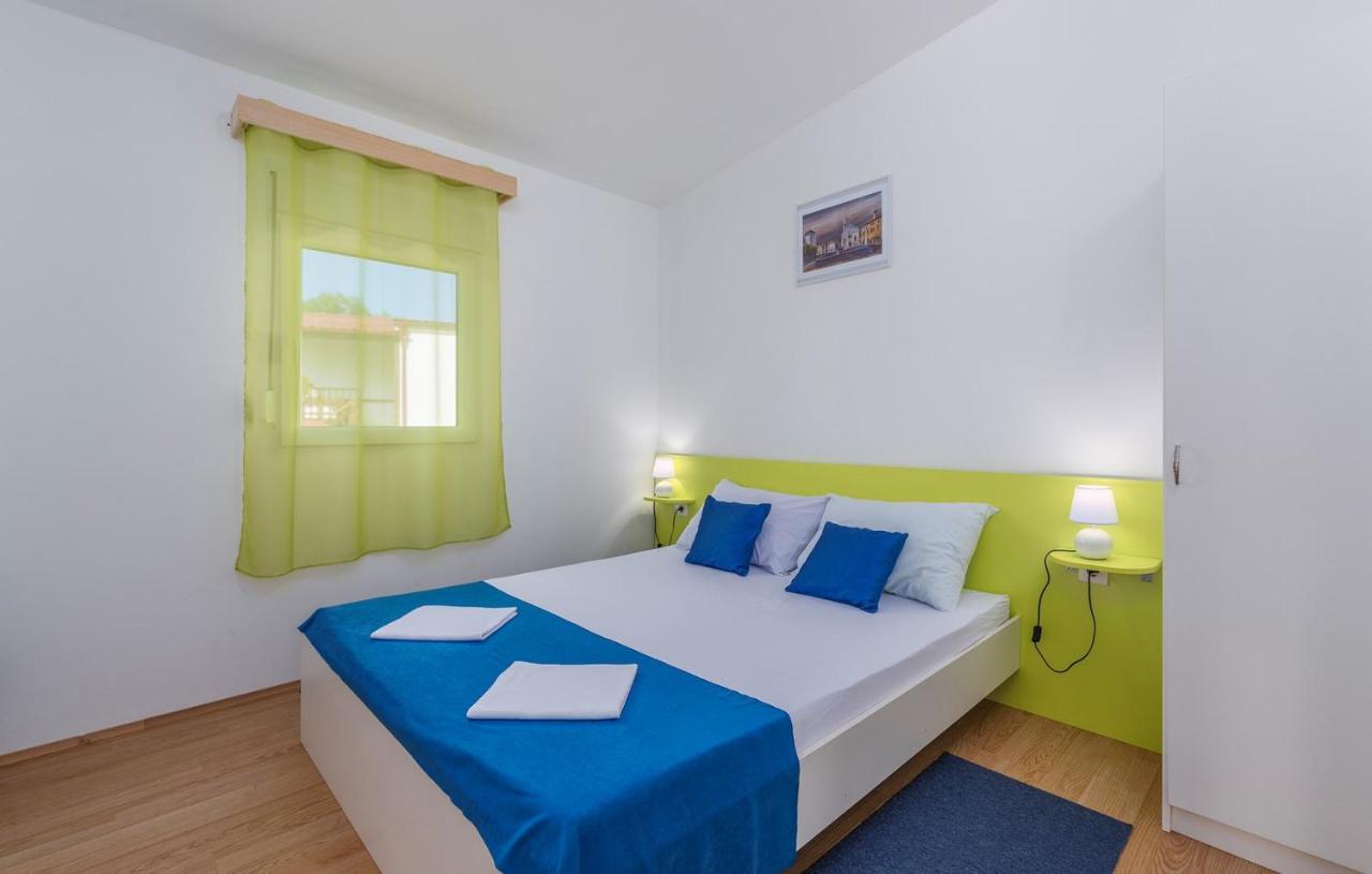 Holiday Park Village Jelovci Kringa ภายนอก รูปภาพ
