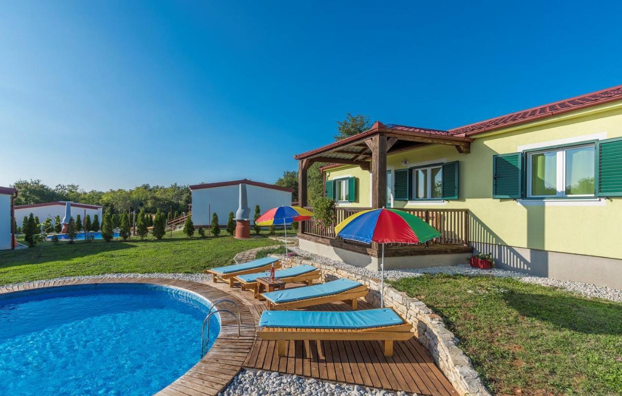 Holiday Park Village Jelovci Kringa ภายนอก รูปภาพ